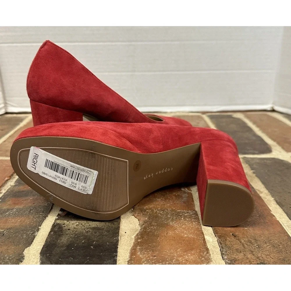 Copper Key Red Suede Platform Pumps Chunky Block Heel Sexy Flirty Women's 7